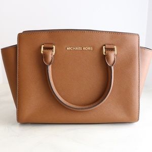 Michael Kors Leather Purse